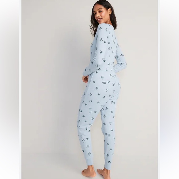 Old Navy Blue Pattern Onesis - Picture 12 of 12